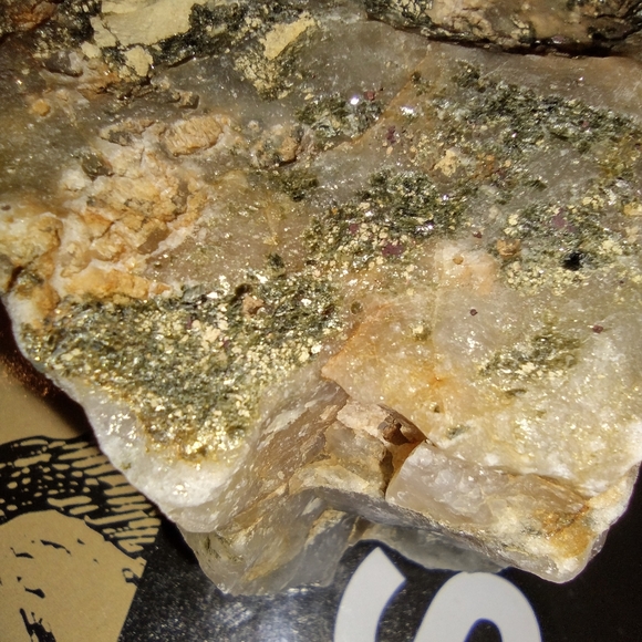 Blue quartz - Picture 3 of 3